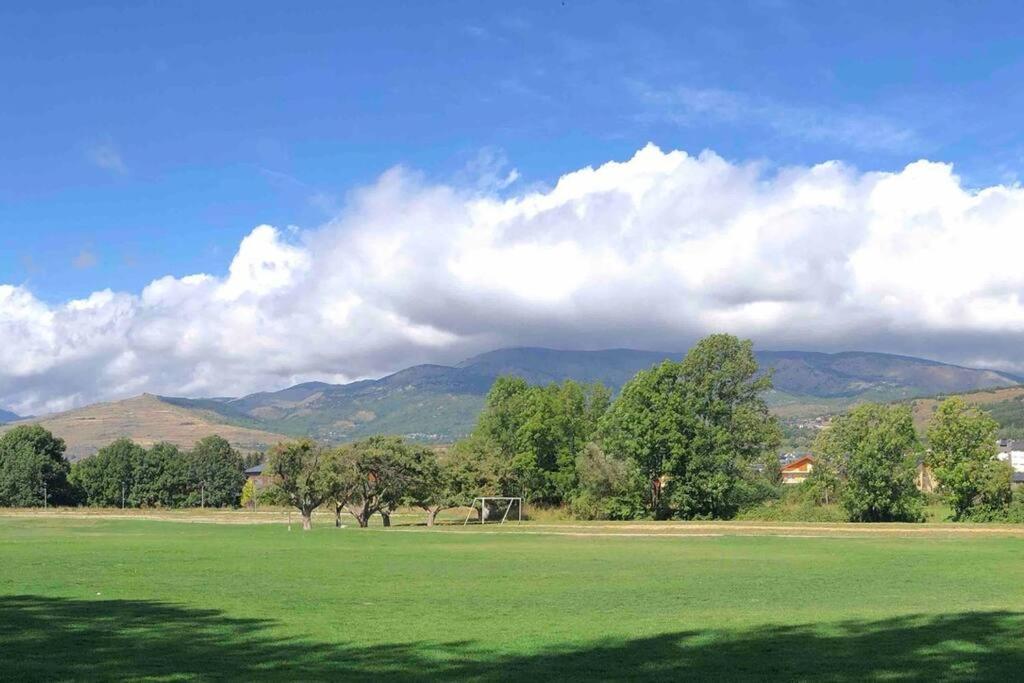 La Cabanita De Llivia, Cerdanya, Puigcerda Lägenhet Exteriör bild